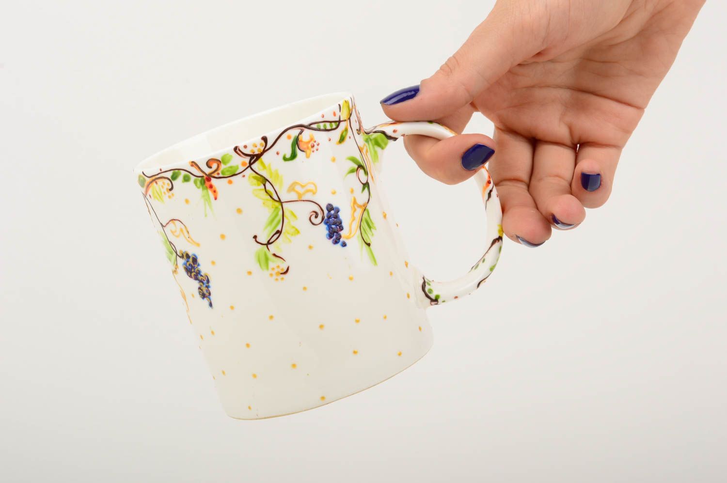 Ceramic coffee mug with parrot hand-painting and handle photo 5