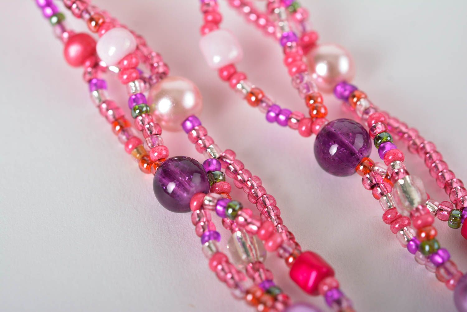 Collier perles de rocaille Bijou fait main Accessoire femme rose textile photo 4