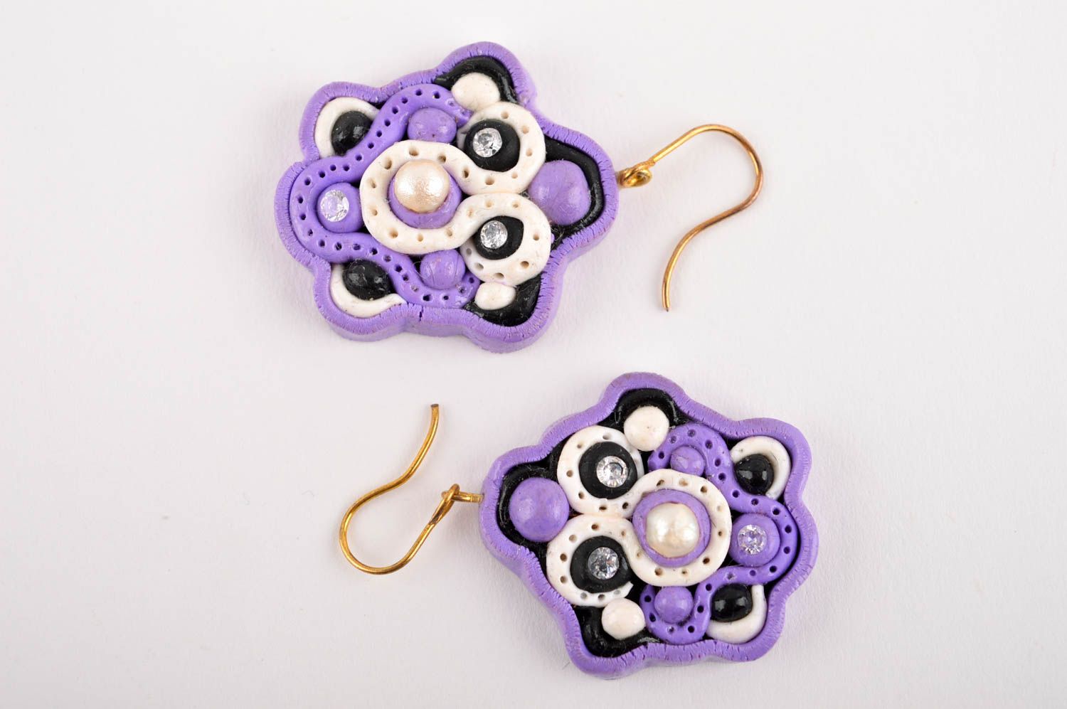 Handmade violette Blumen Ohrringe Polymer Schmuck Accessoire für Frauen foto 4