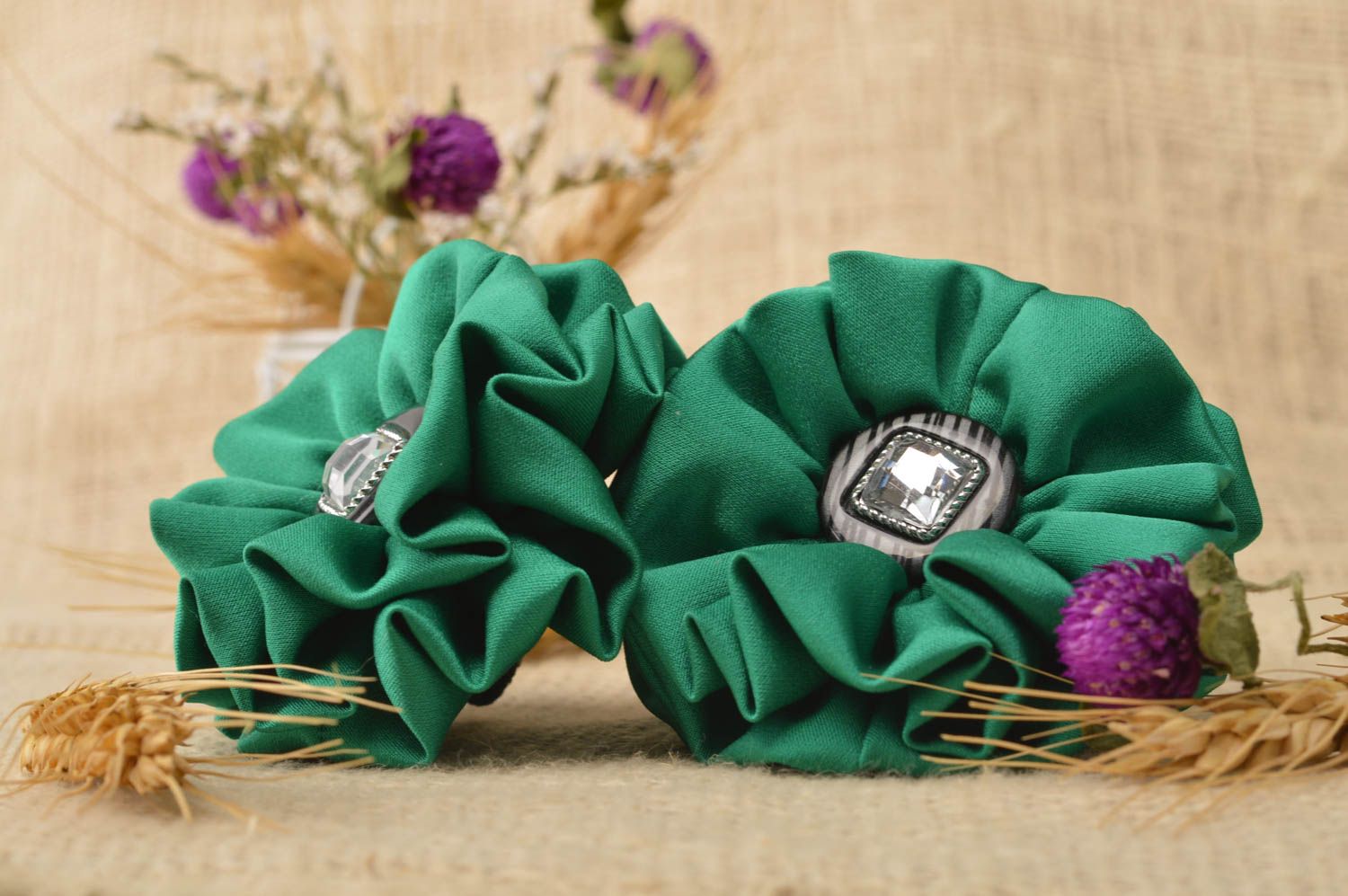 Kinder Haargummis handmade Haarschmuck Set Accessoires für Haare in Grün schön foto 1