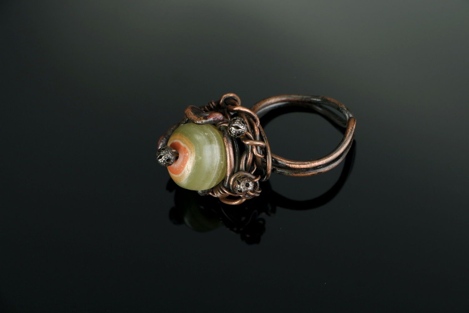 Copper ring with onyx photo 2