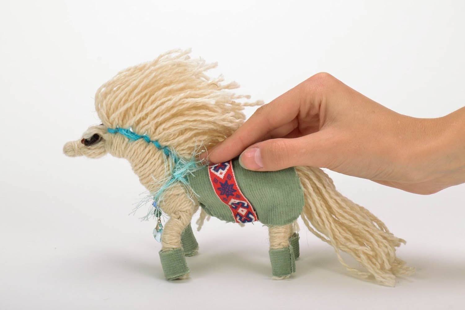Handmade Spielzeug aus Stoff Pferd foto 5