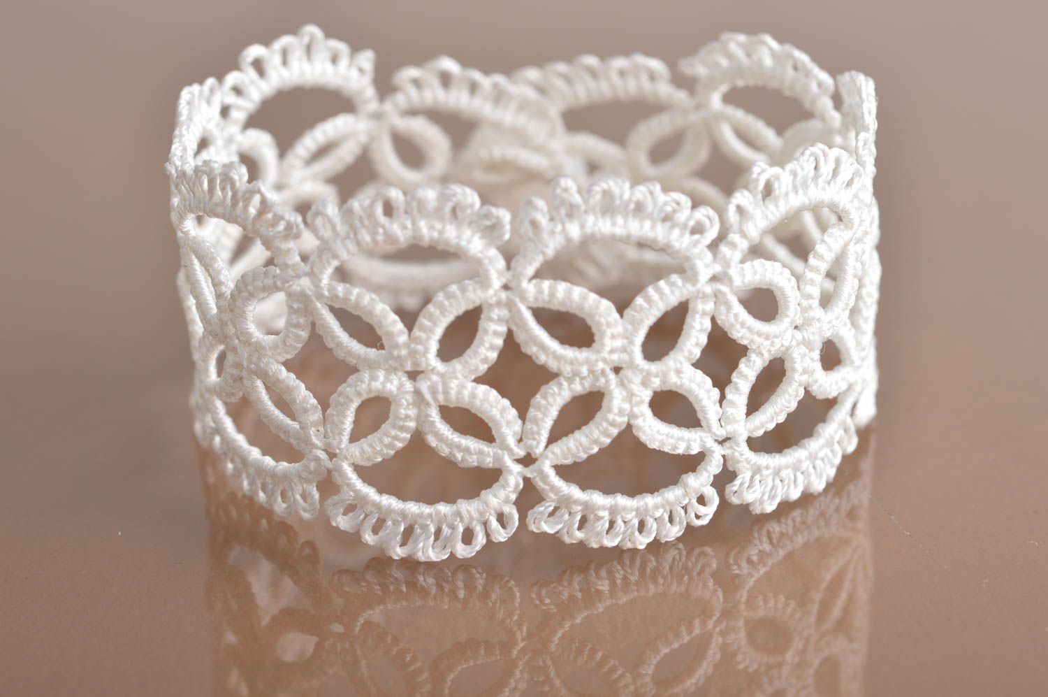 Beautiful handmade designer gentle white tatting lace bracelet with beads  photo 2