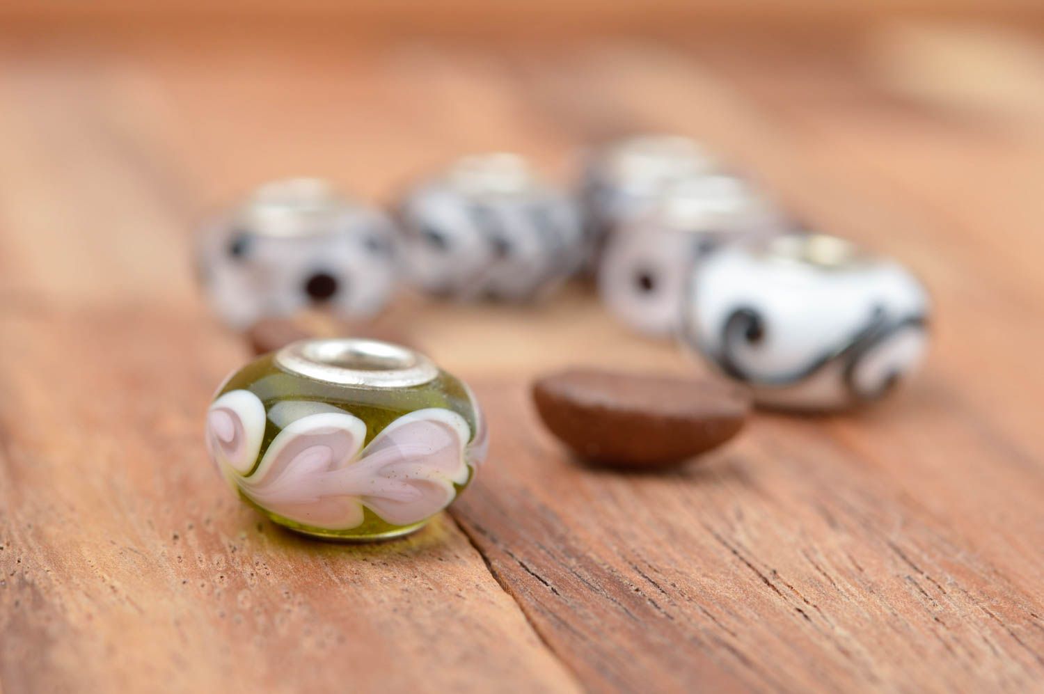 Unusual handmade glass bead jewelry findings ideas art and craft supplies photo 1