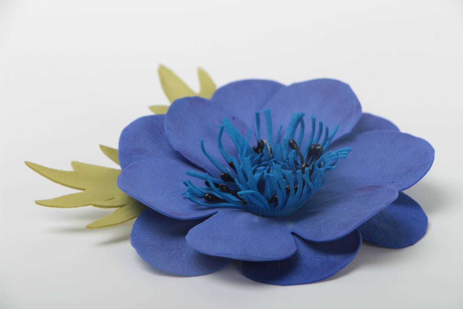 Blaue grelle schöne handgemachte Haarklammer mit Blume aus Foamiran für Damen foto 3