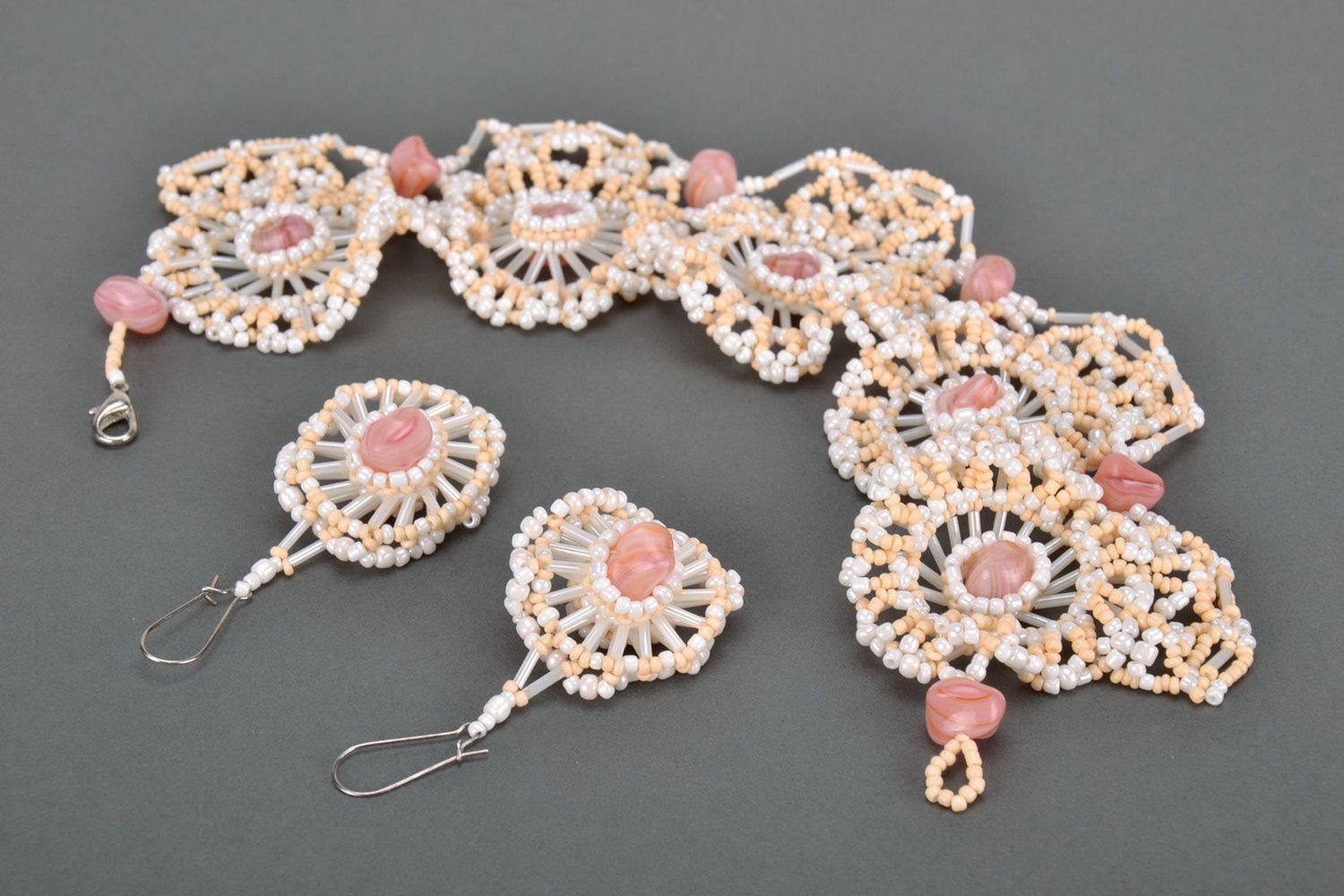 Jewelry set: necklace & earrings photo 1