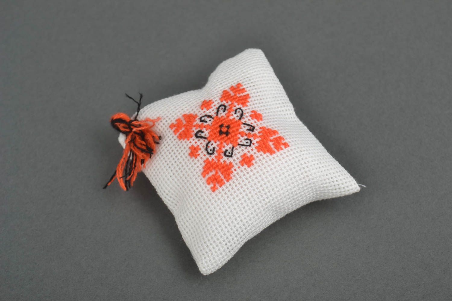 Pin cushion sewing accessories handmade home decor souvenir ideas home accents photo 5