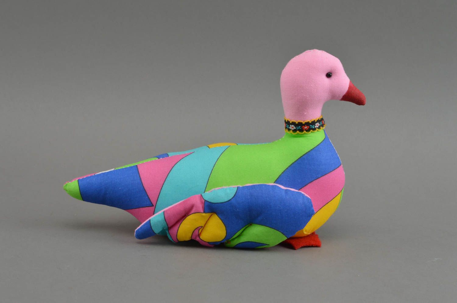 Jouet mou en tissu fait main décoratif original pour enfant Canard multicolore photo 3