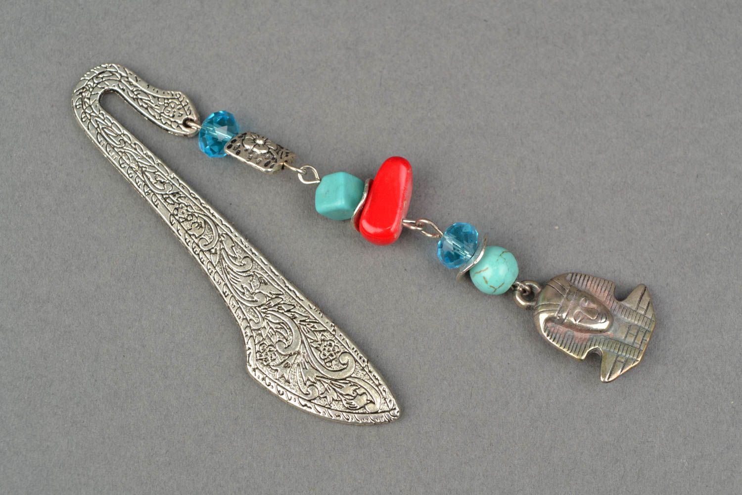 Metal bookmark with turquoise and coral photo 4