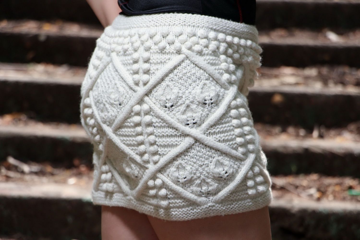 Woolen knitted skirt photo 3