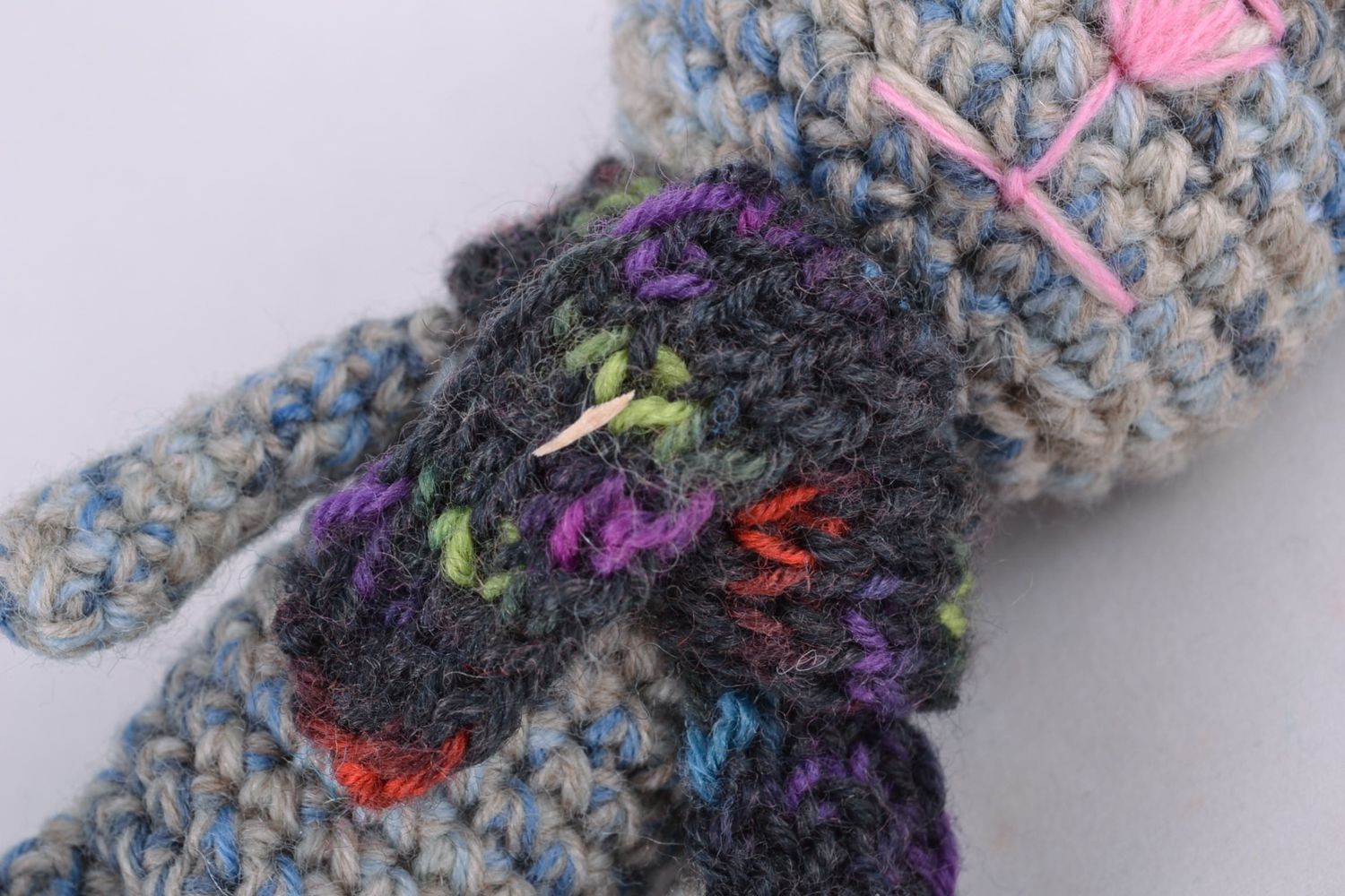 Jouet mou tricoté joli chat en écharpe fait main petit cadeau pour enfant photo 3