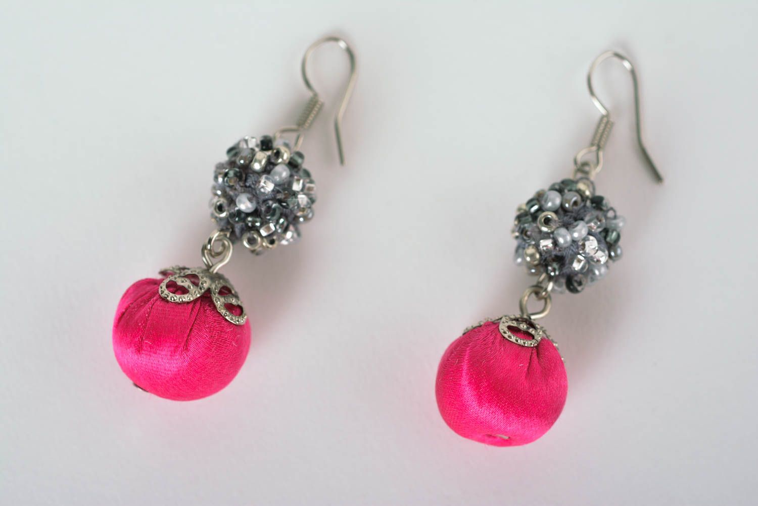Handmade stylish earrings crimson earrings beaded textile earrings gift for her photo 2