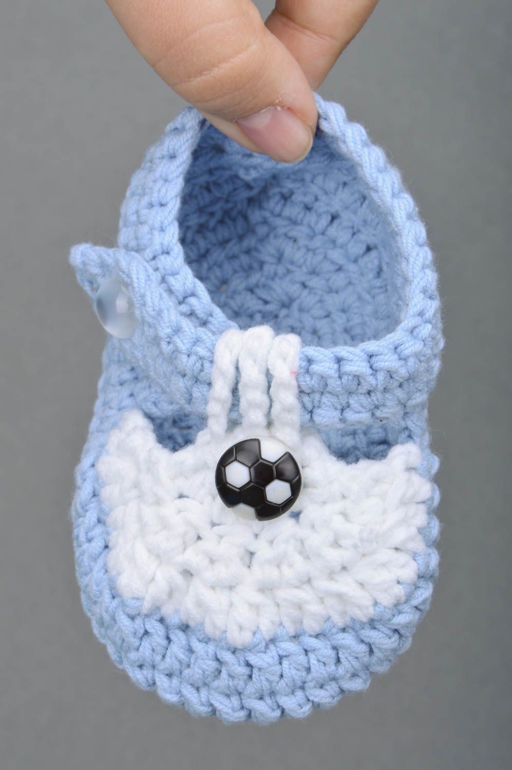 Handmade baby shoes crocheted of cotton and acrylic threads white and blue photo 4