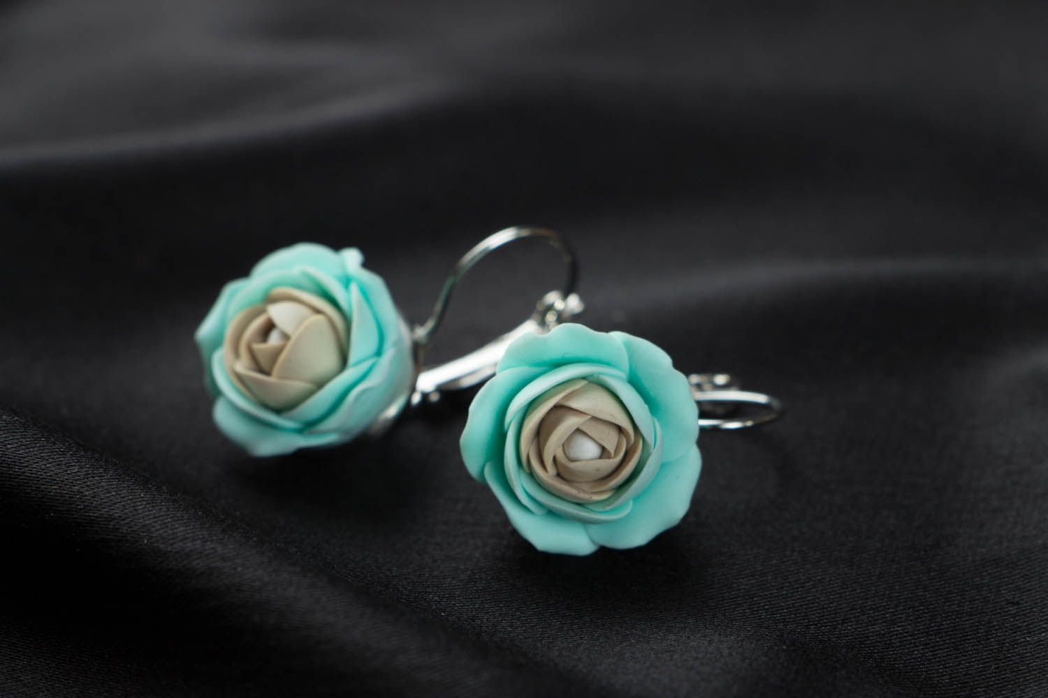 Floral earrings made of polymer clay Roses photo 2