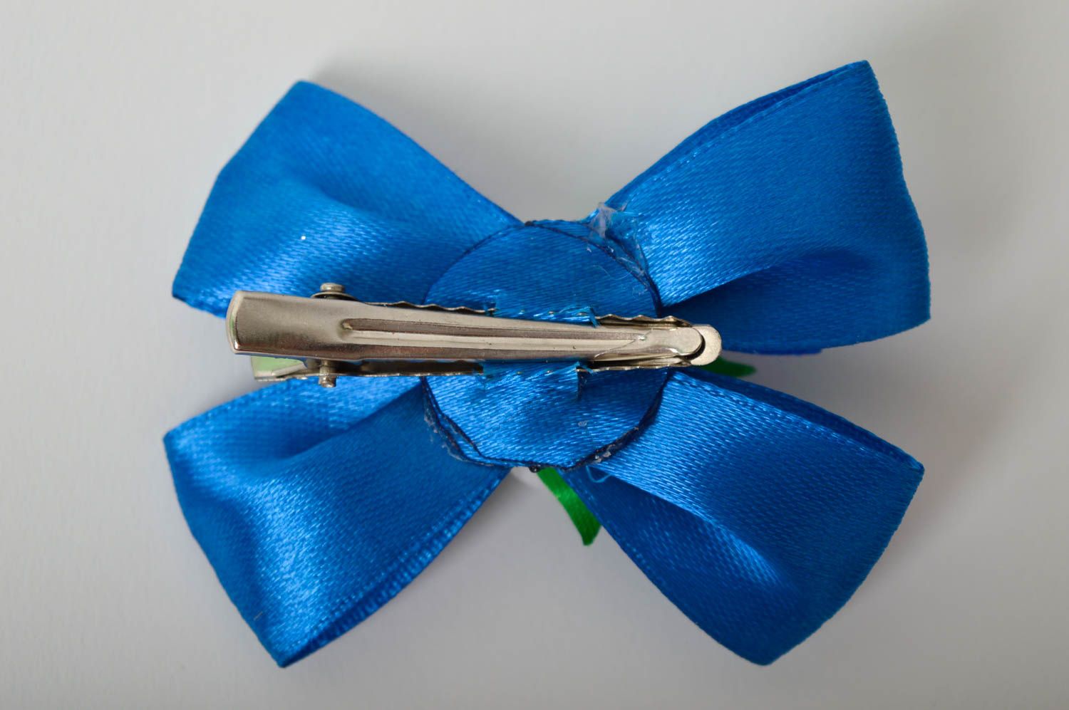 Украшение ручной работы аксессуар для волос заколка с цветком синяя в горошек фото 3