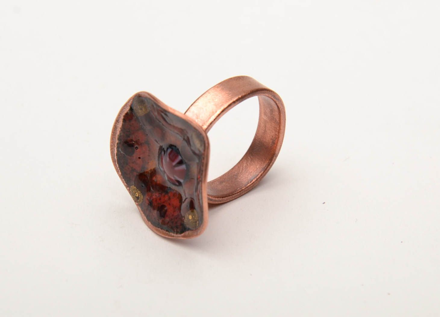 Handmade copper ring painted with color enamels photo 3