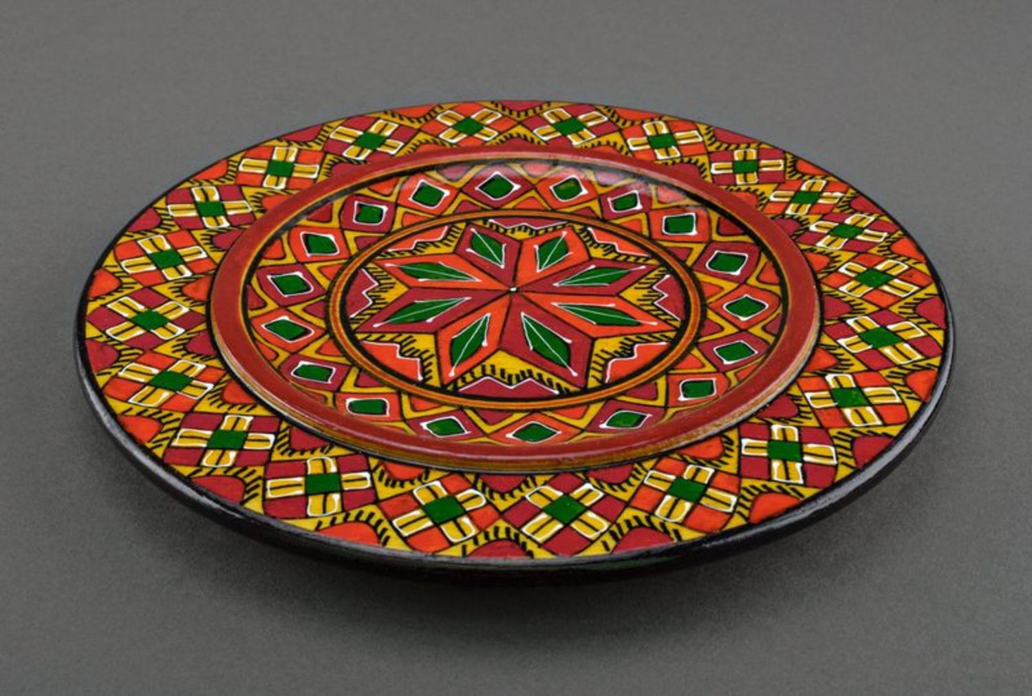 Decorative painted plate photo 4