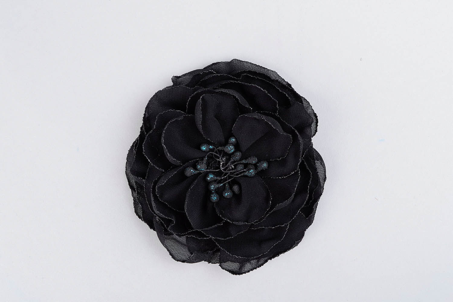 Broche en tissu Fleur noire photo 3