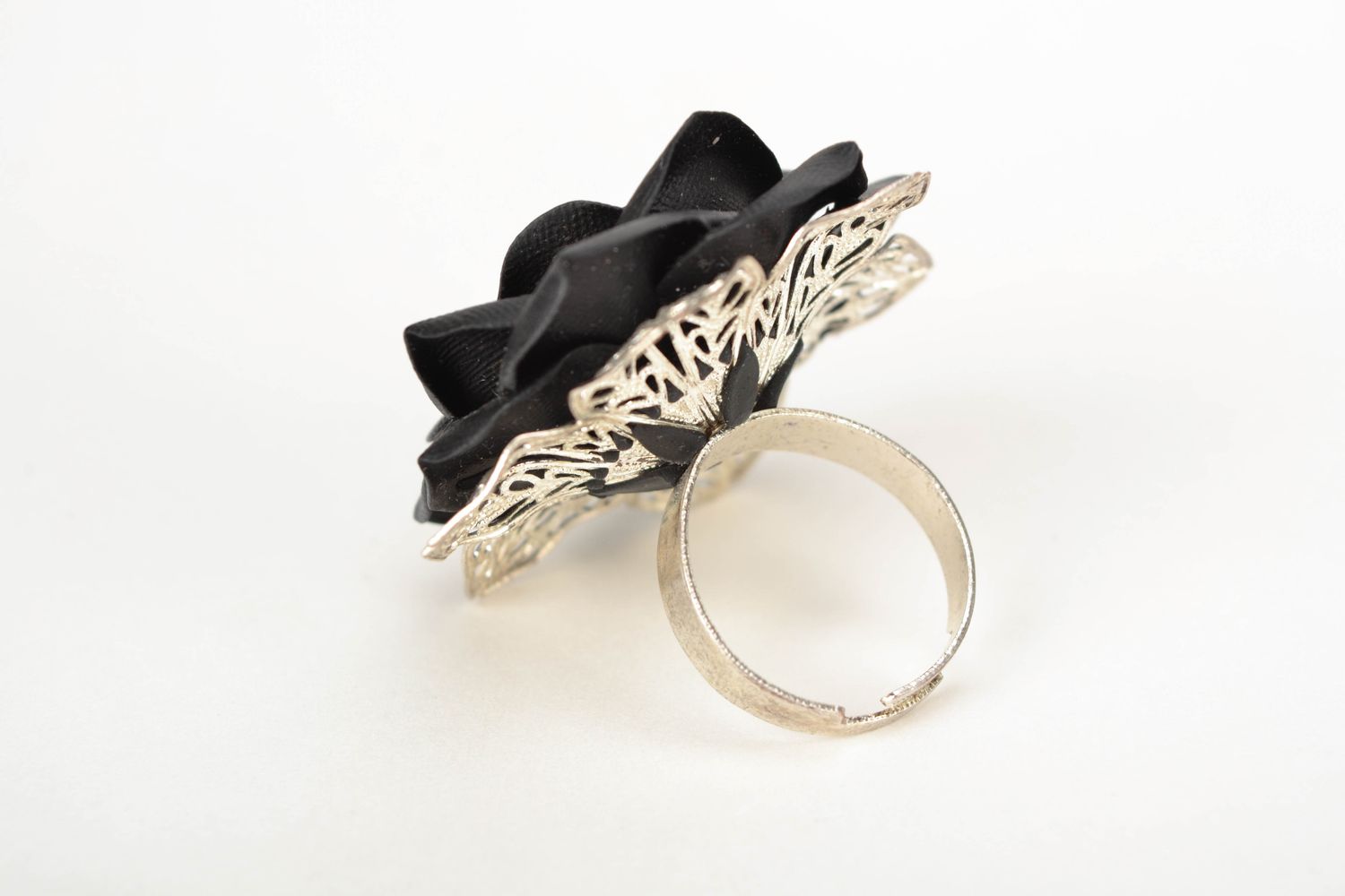 Polymer clay ring with black rose photo 4