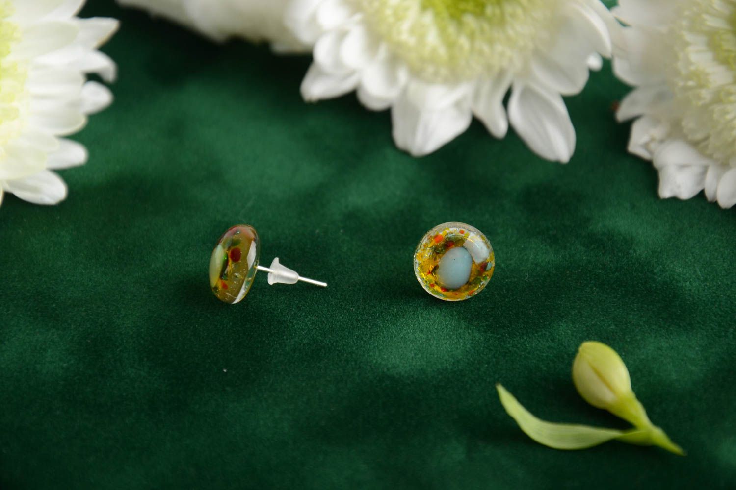 Round-shaped small stud colored glass earrings stylish handmade summer accessory photo 1