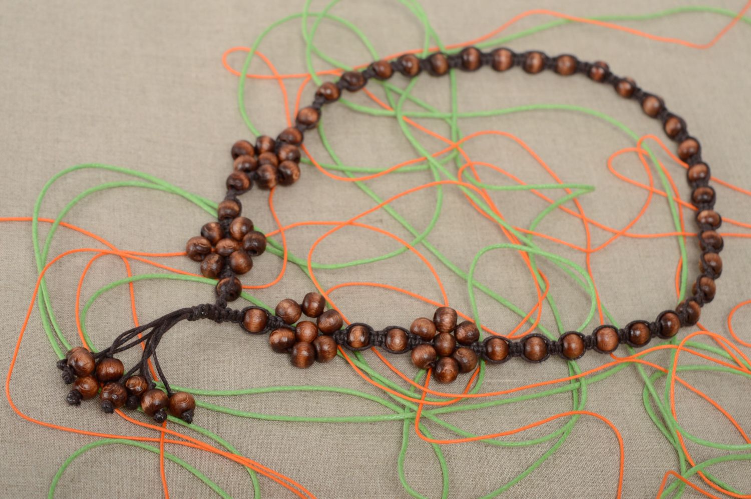 Macrame necklace with wooden beads photo 1