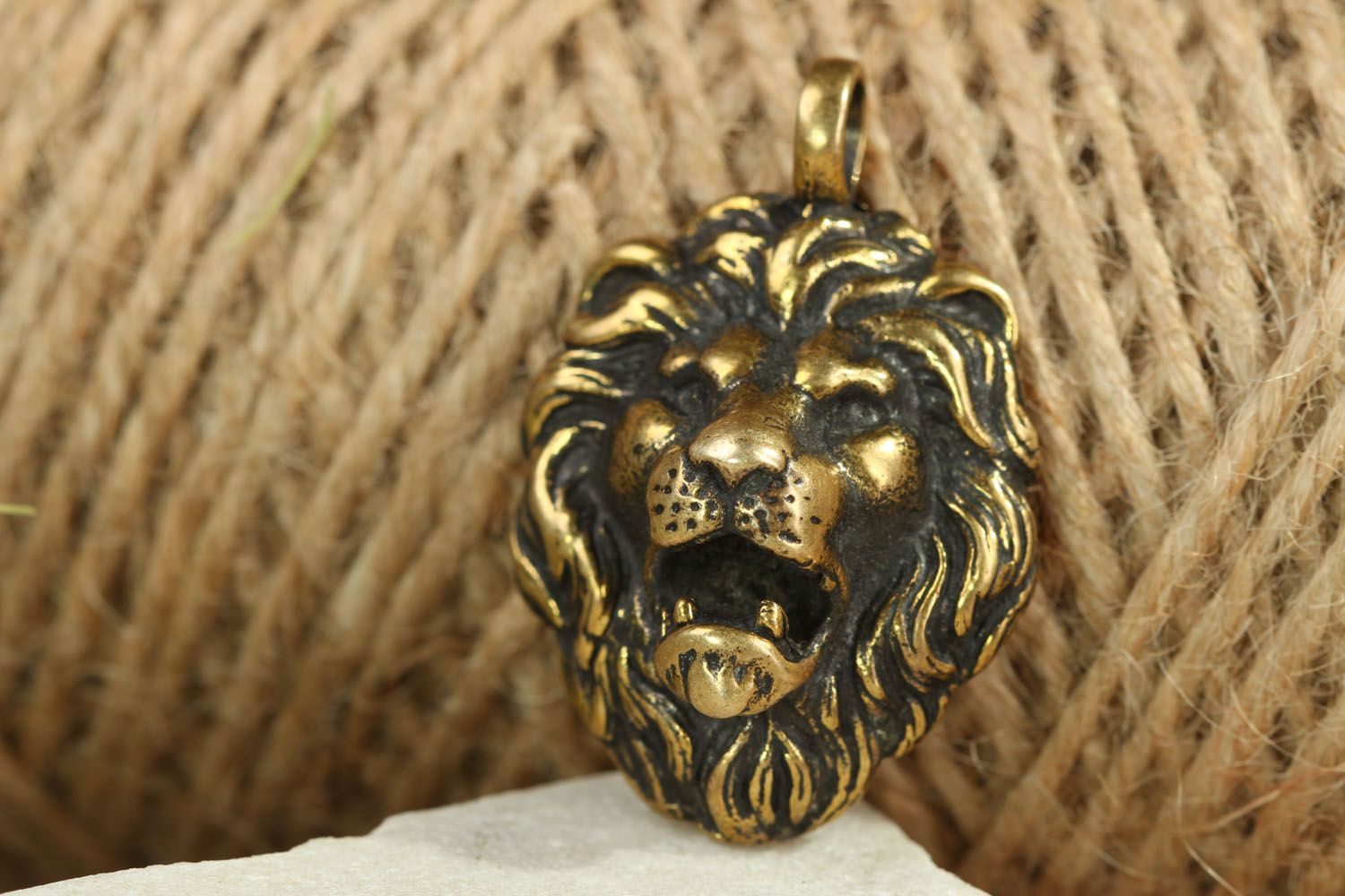 Homemade bronze neck pendant Lion Mask photo 4