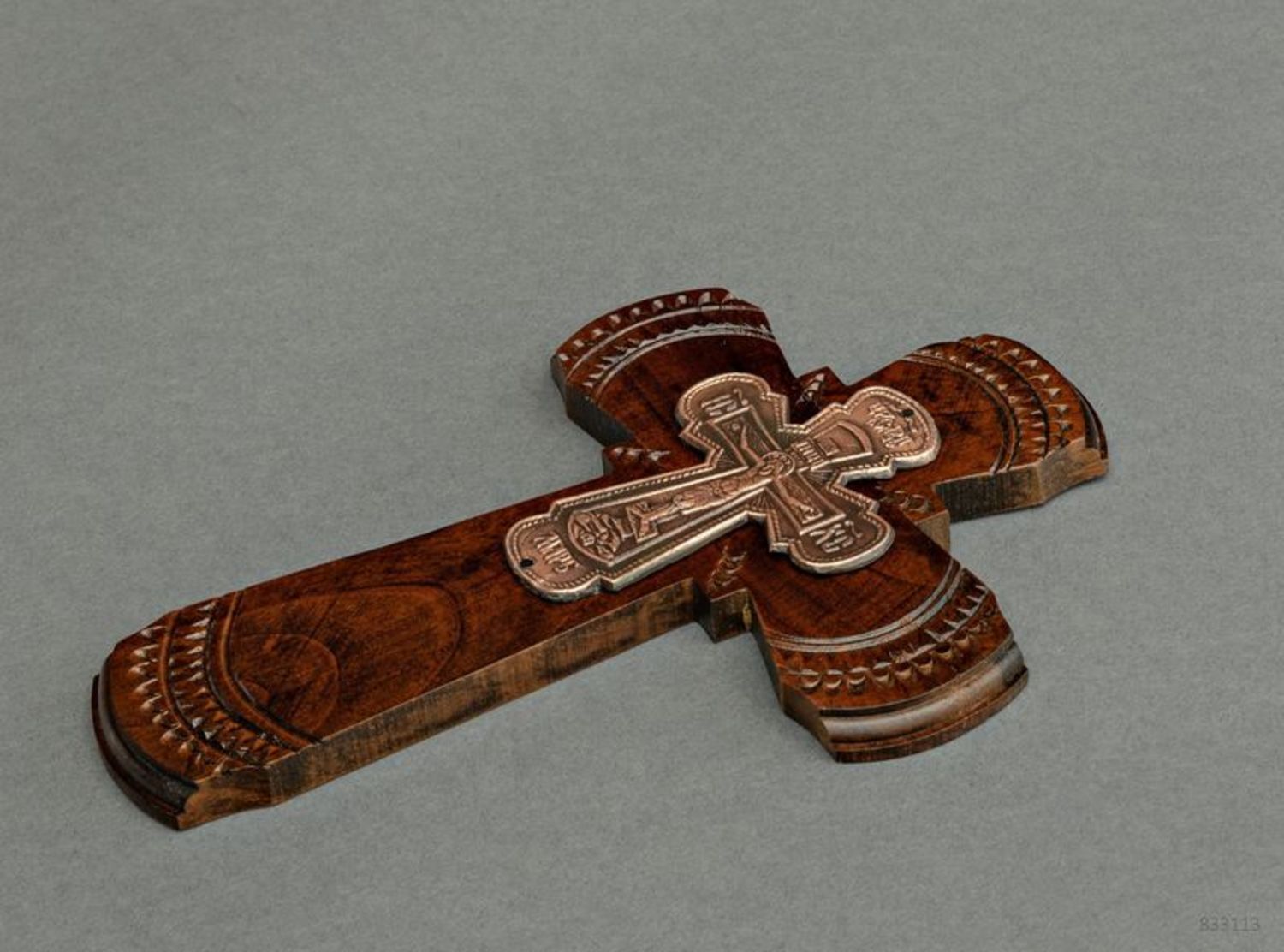 Настенный крест с распятием фото 2