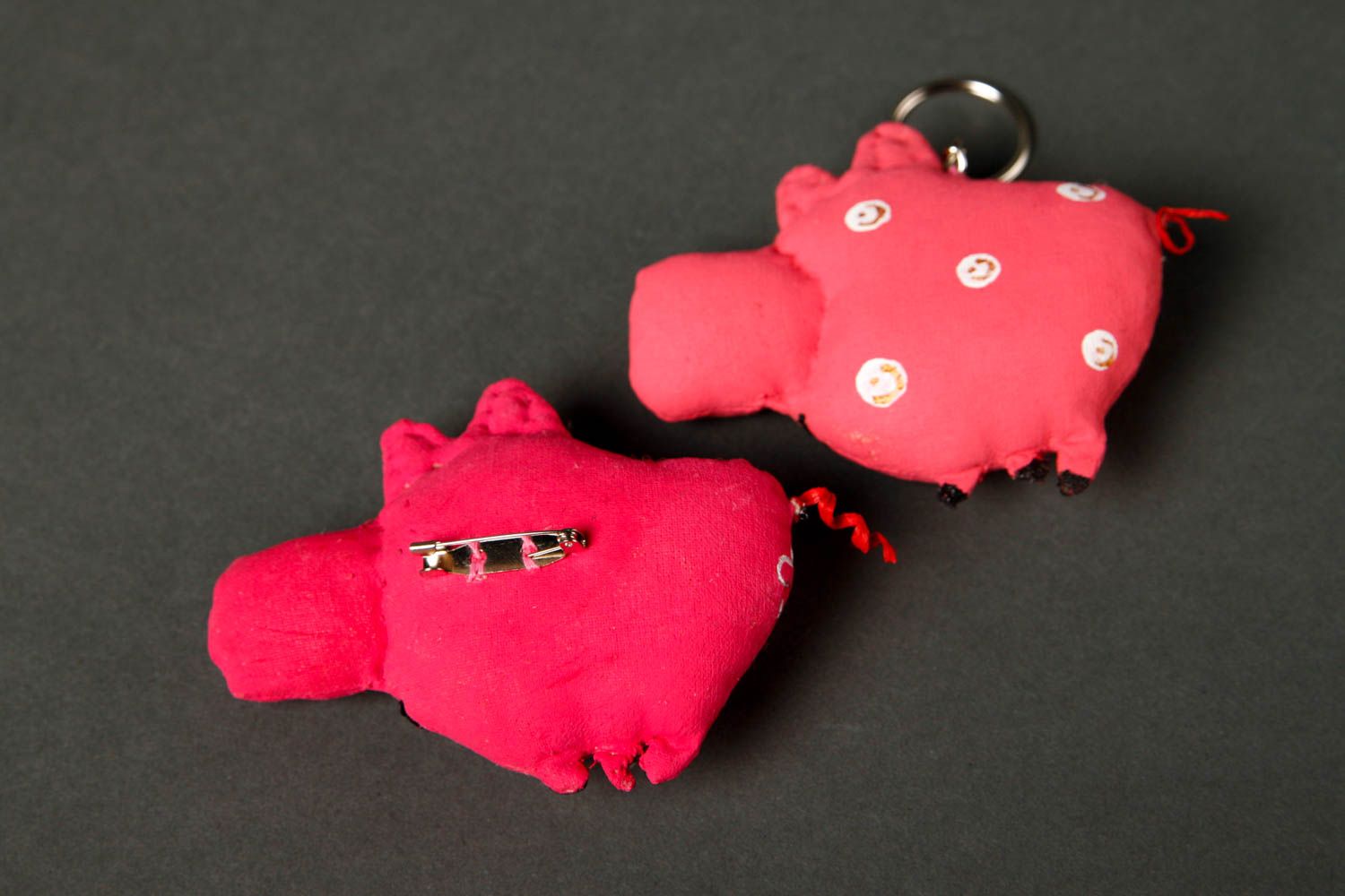 Porte-clés fait main Broche en tissu cochons roses mignons Cadeaux insolites photo 4