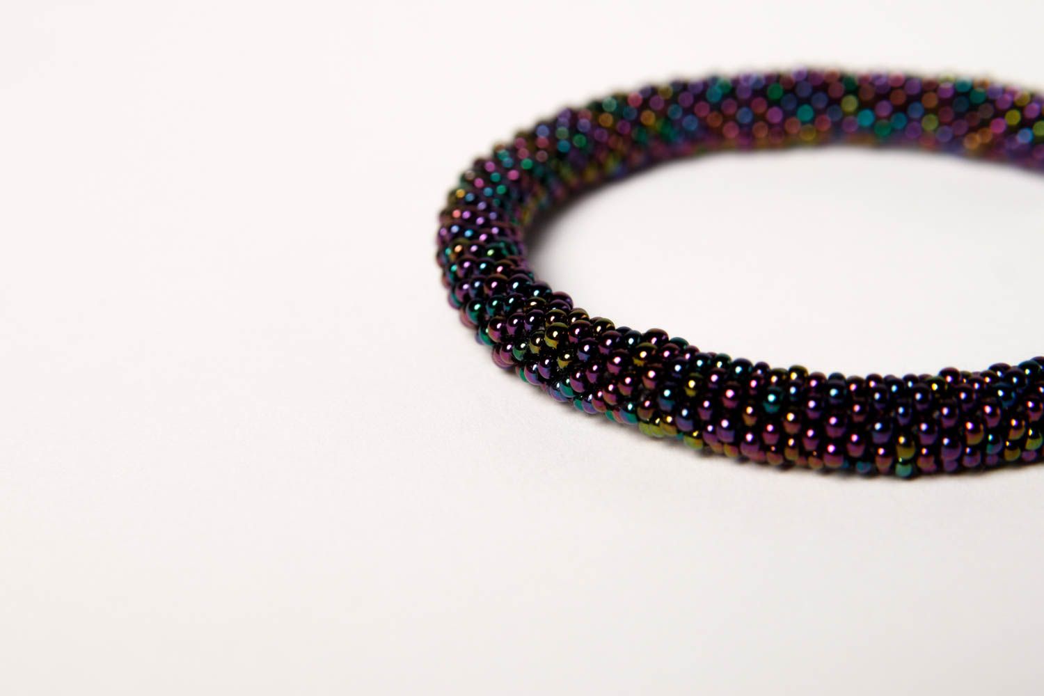 Женский браслет хэнд мейд темный жгут из бисера необычное украшение из бисера фото 5