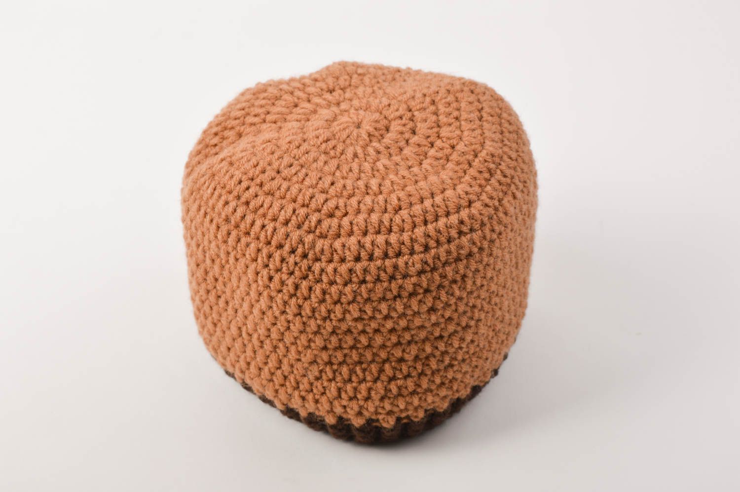 Bonnet tricot Chapeau fait main brun Vêtement enfant cadeau pour enfant photo 4
