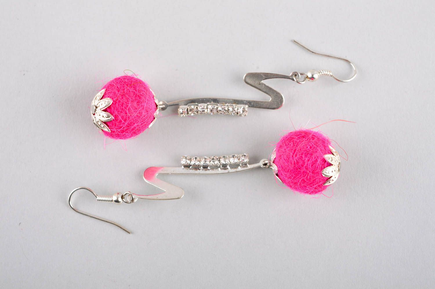 Handmade lovely earrings interesting jewelry stylish designer accessories photo 5