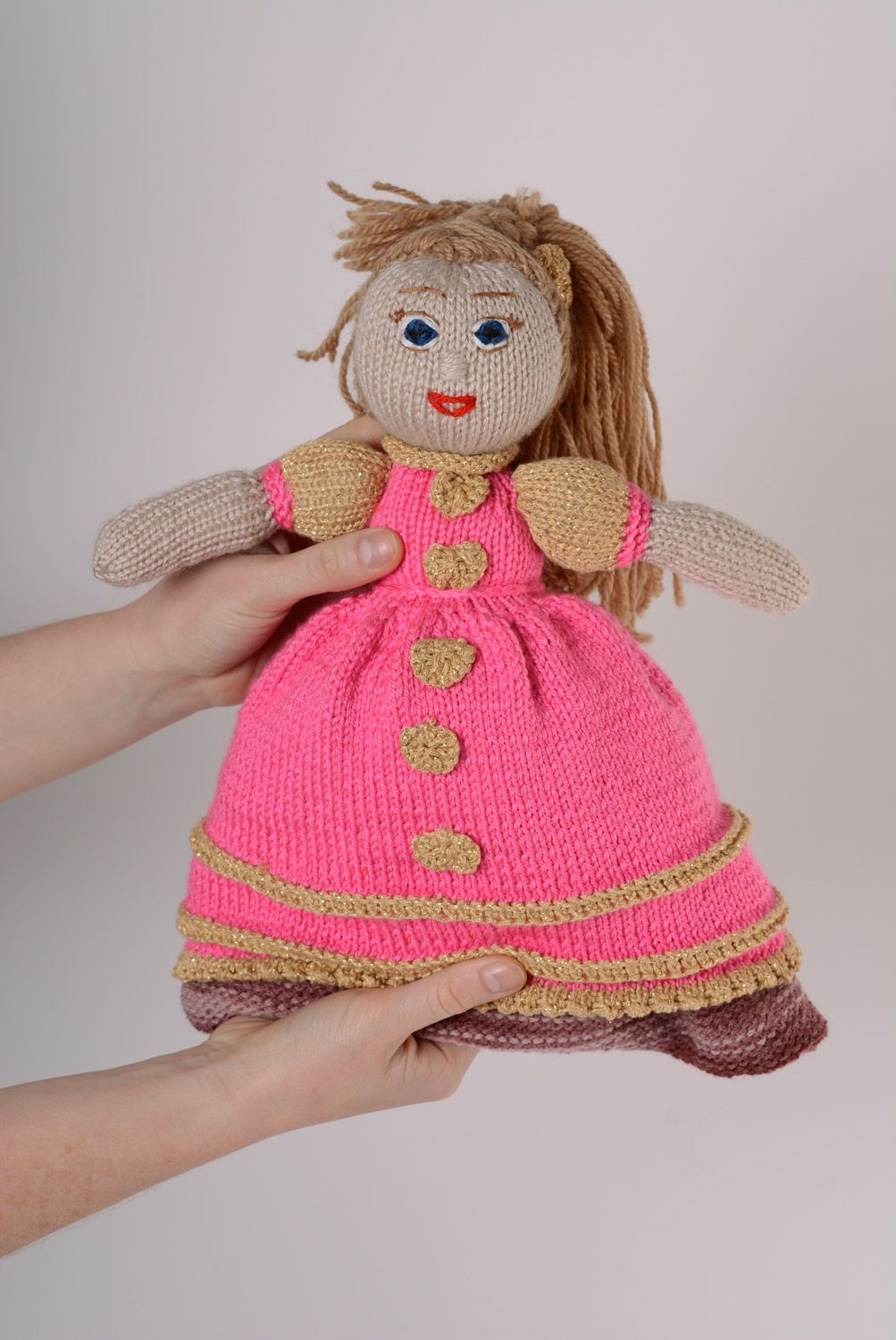 Belle poupée réversible tricotée avec aiguilles originale faite à la main photo 5