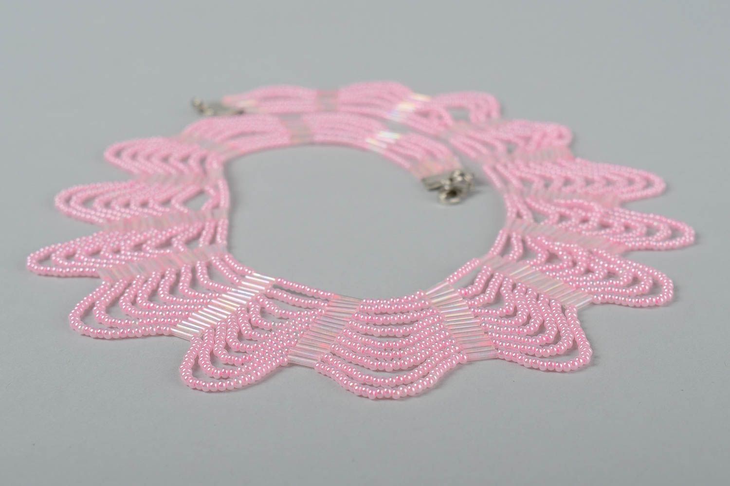 Колье из бисера украшение ручной работы розовое плетеное ожерелье из бисера фото 2