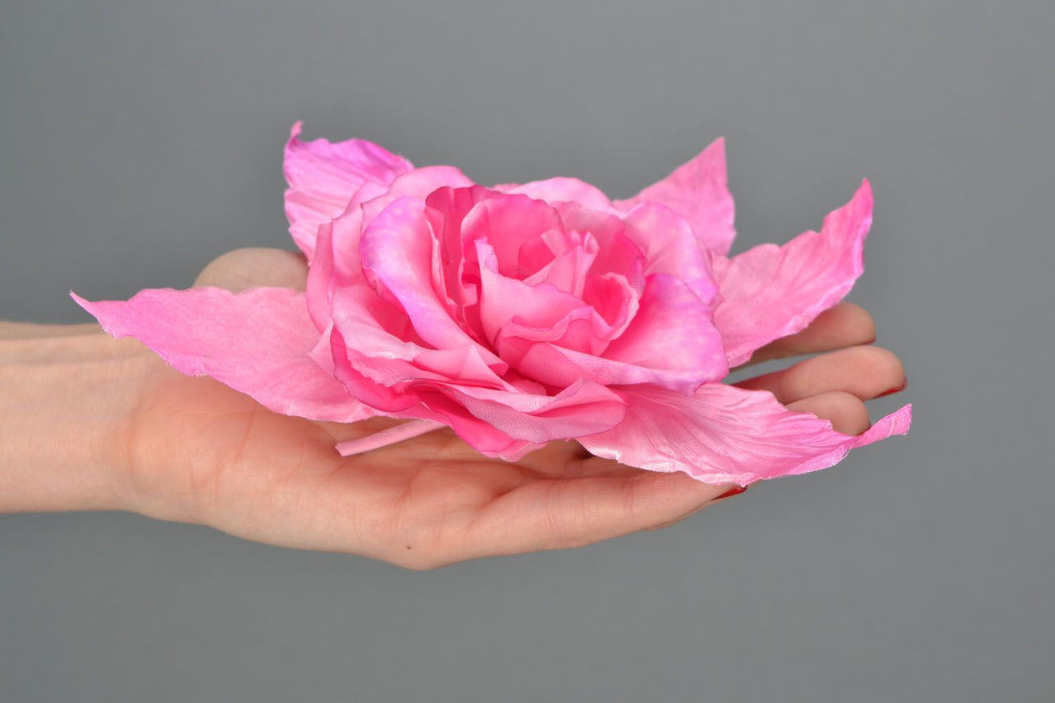Broche de tecido Gardenia foto 2