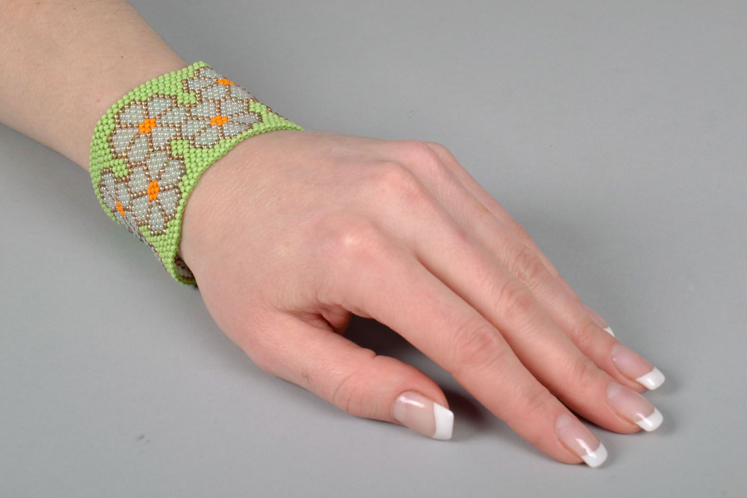 Ultra-wide lime and orange beads bangle bracelet with ethnic ornament for her photo 5