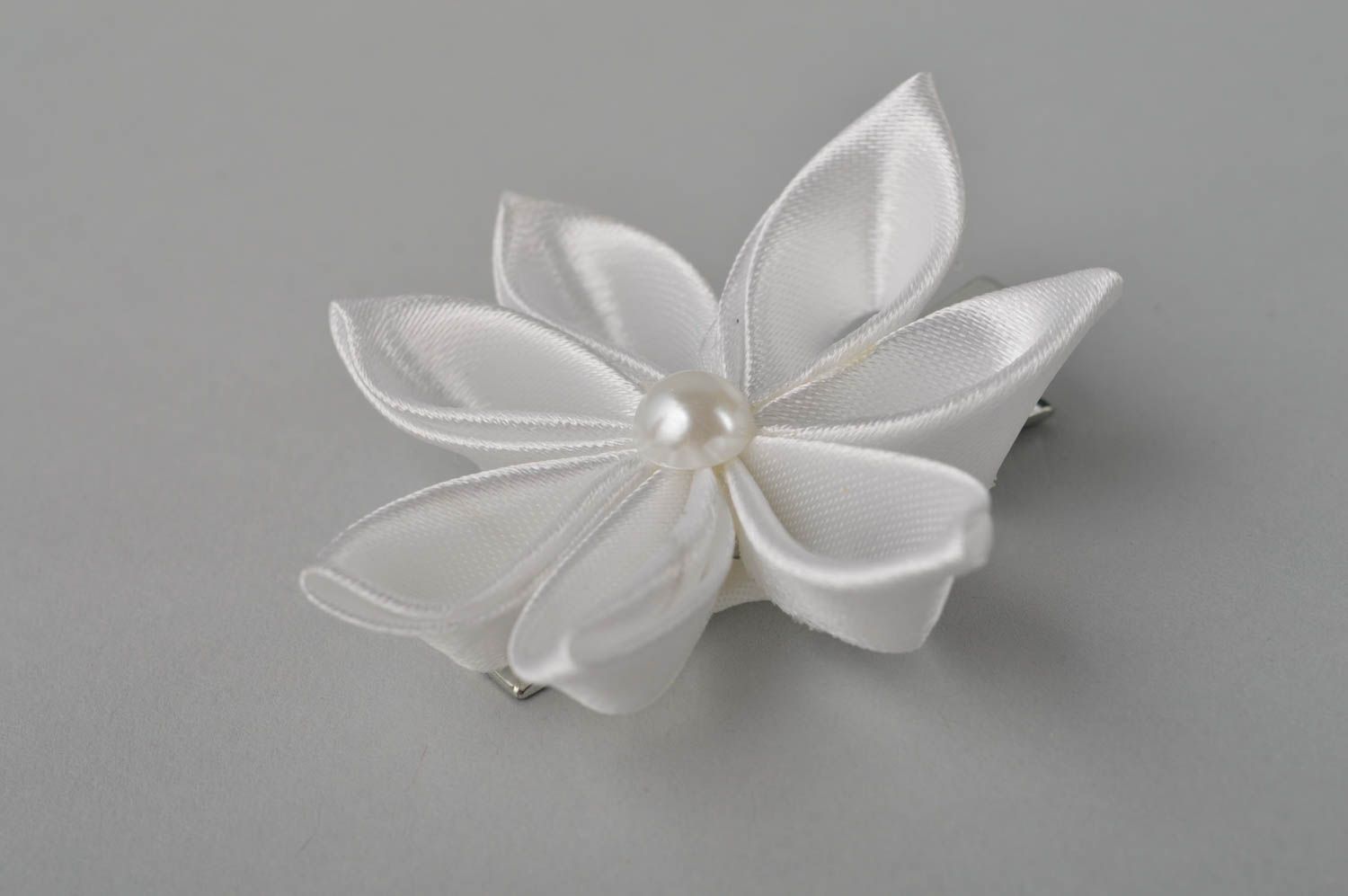 Pinza de pelo artesanal accesorio para niña regalo original Flor blanca foto 2