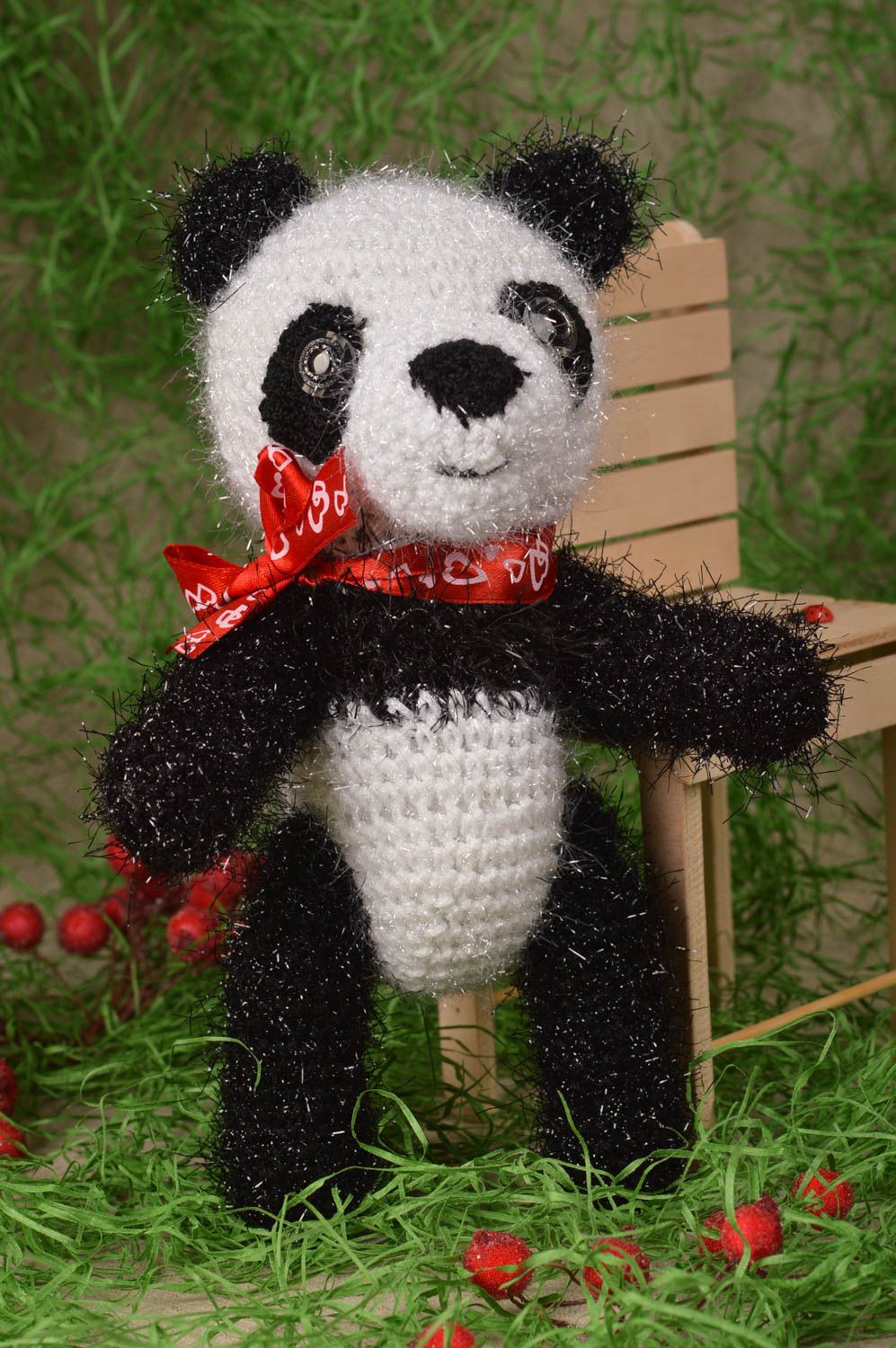 Peluche panda Jouet fait main tricoté au crochet avec noeud Cadeau pour enfant photo 1