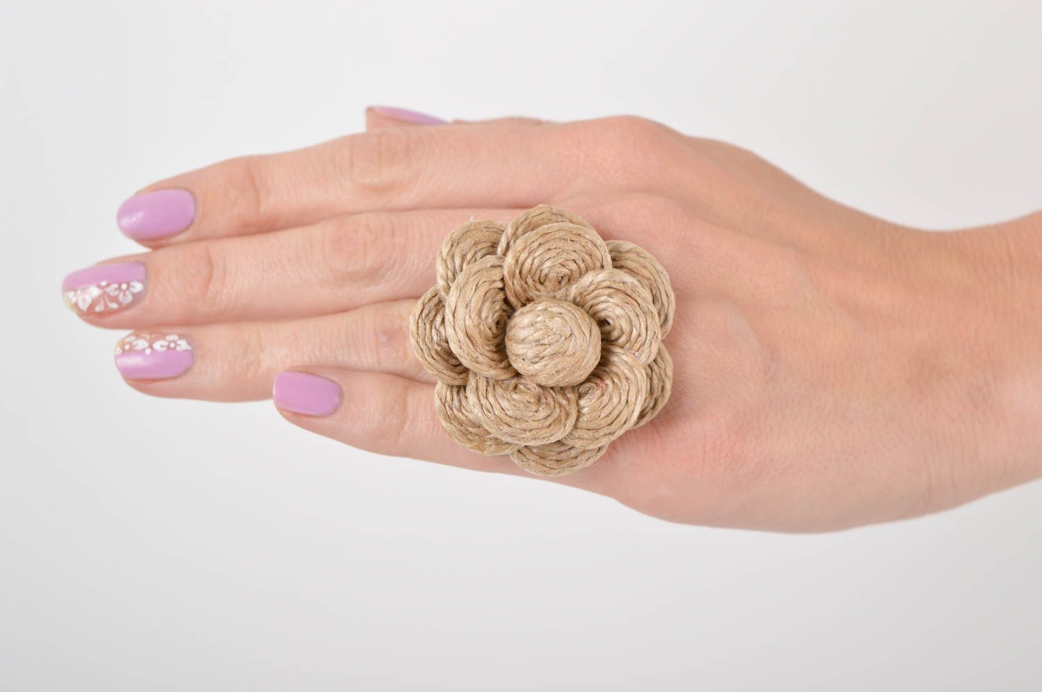 Кольцо ручной работы красивый перстень женское кольцо из шпагата разъемное  фото 5