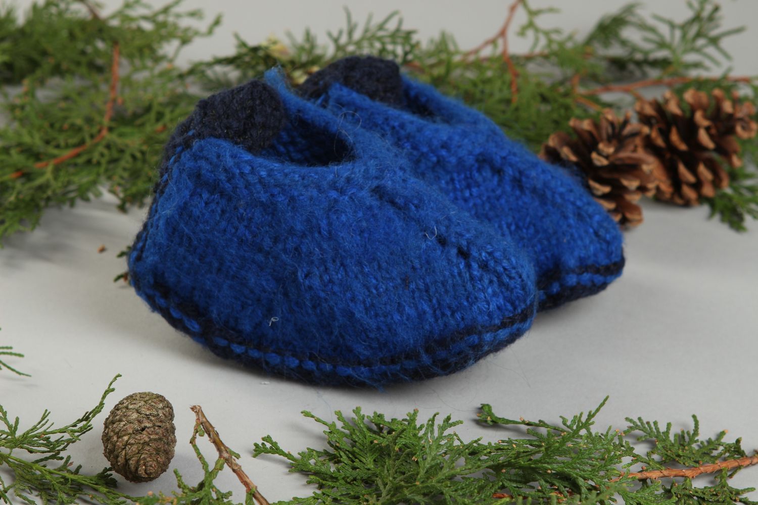 Handmade knitted slippers home goods knitting ideas accessories for kids photo 1