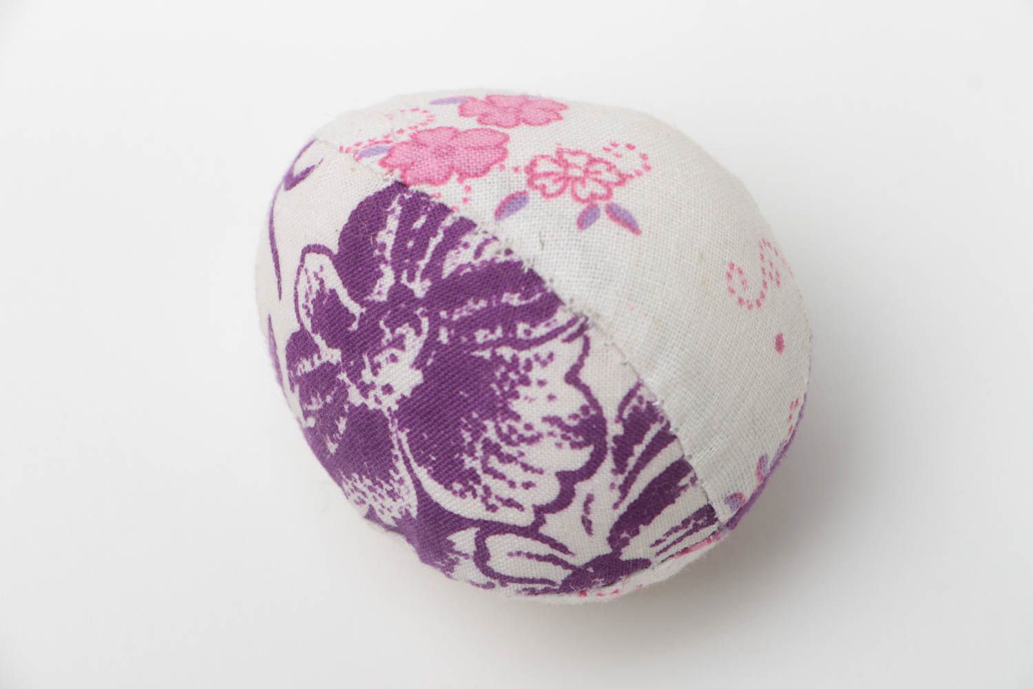 Petit jouet mou fait main en forme d'œuf à motif floral décoration originale photo 3