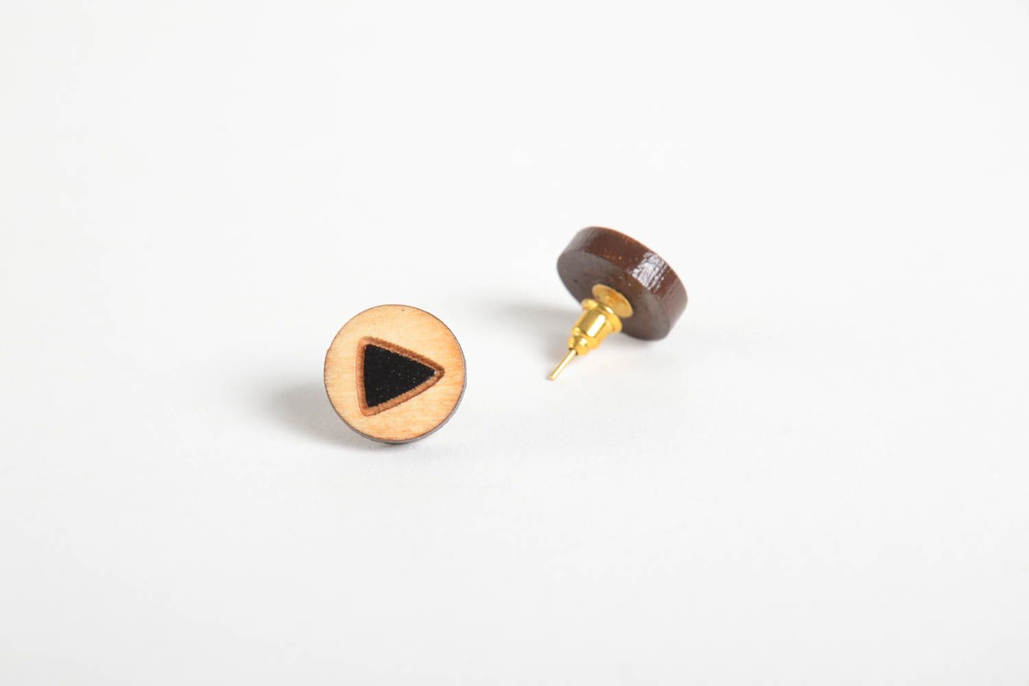Unusual handmade wooden earrings artisan jewelry designs stud earrings photo 3