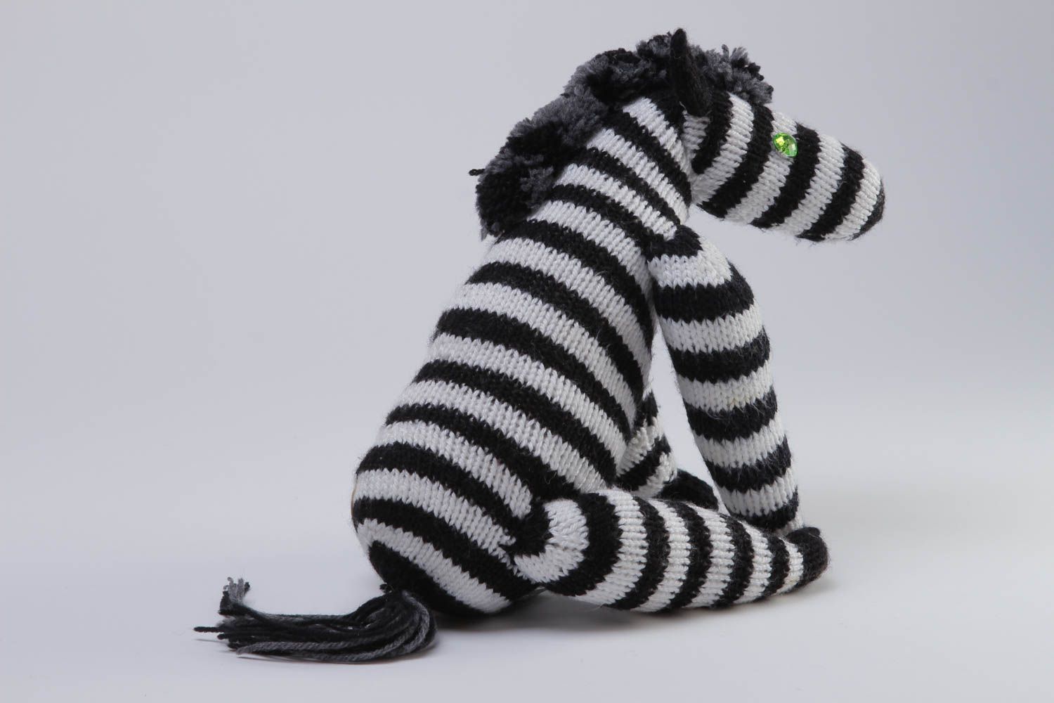 Peluche zèbre faite main Jouet tricoté en fils de mi-laine Cadeau enfant photo 4