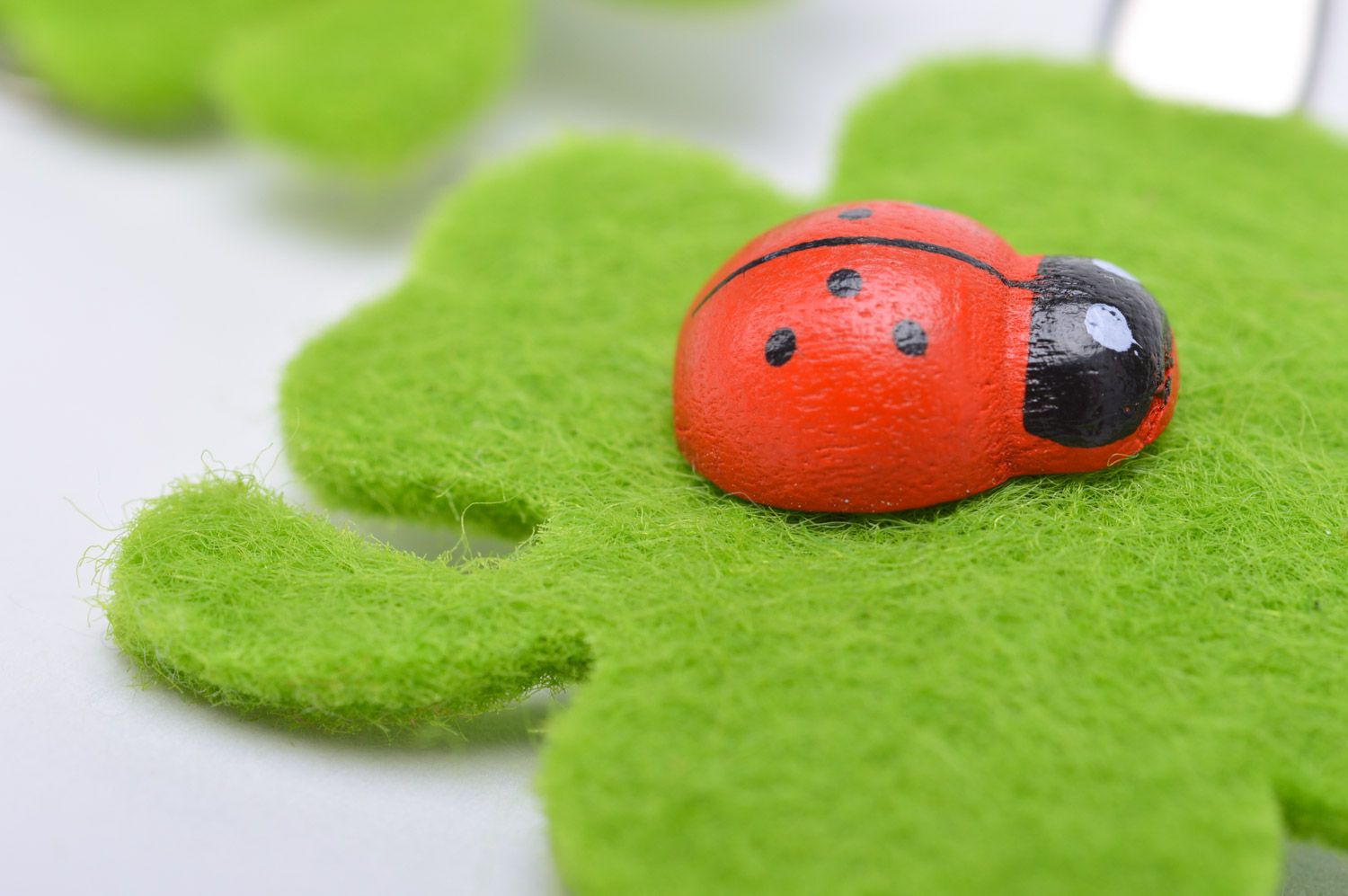 Set of handmade felt hair clips in the shape of leaves with ladybugs photo 4