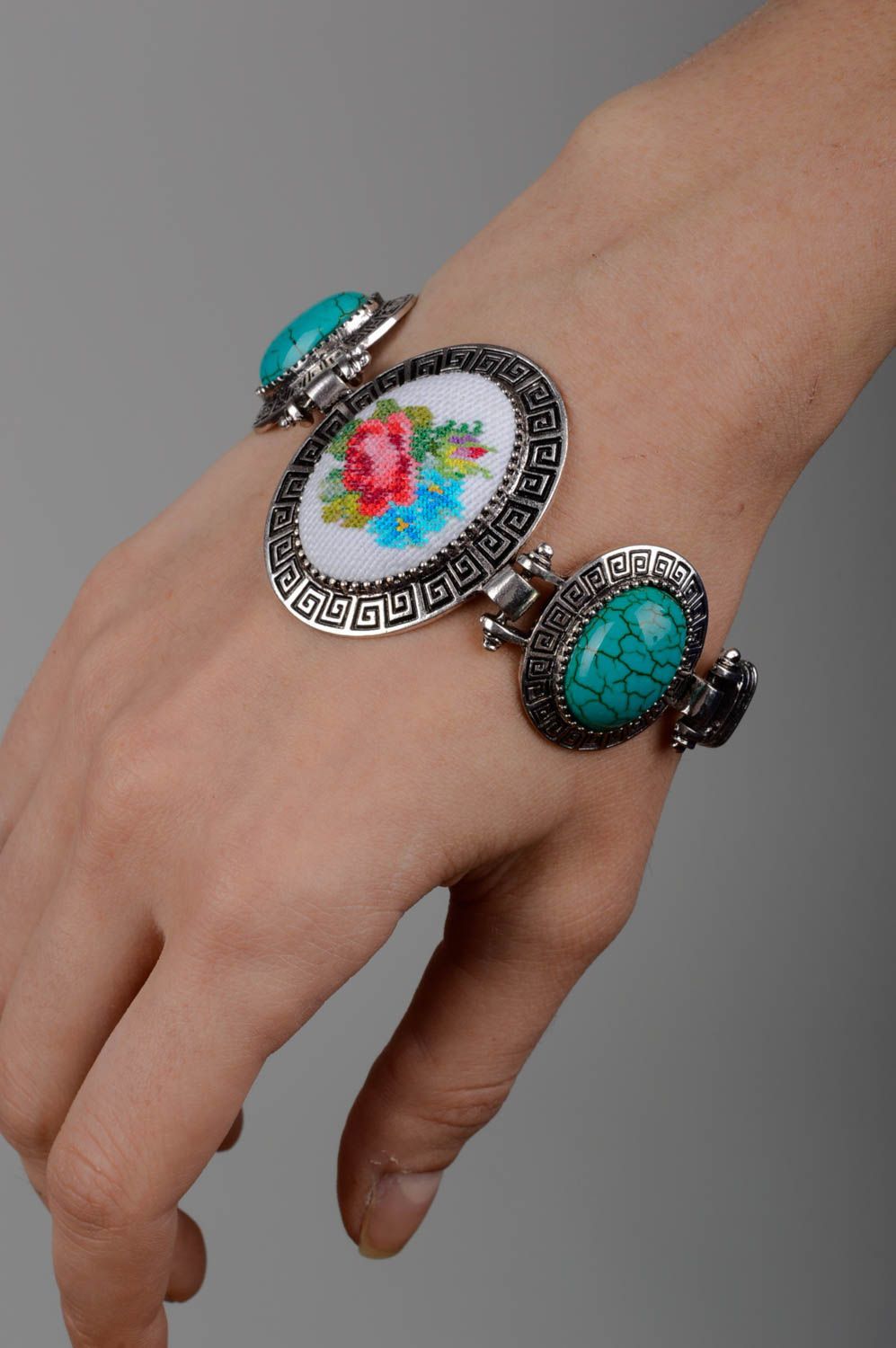 Handmade designer metal jewelry unusual embroidered bracelet wrist jewelry photo 5