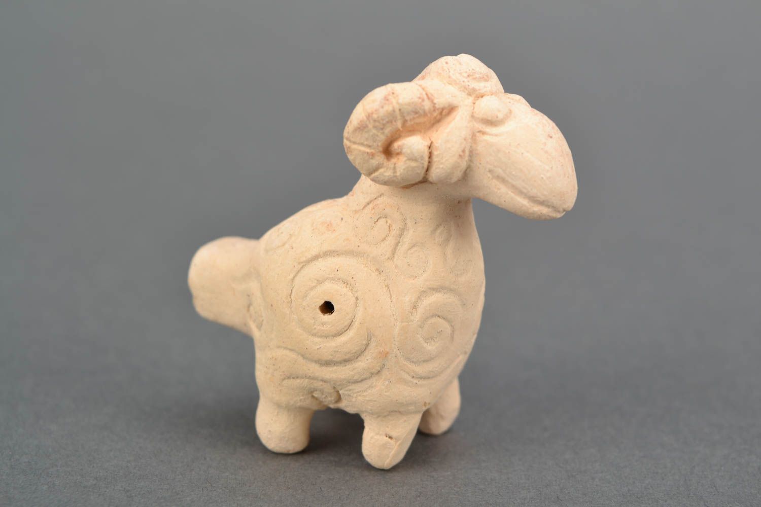 Ceramic whistle Lamb photo 1