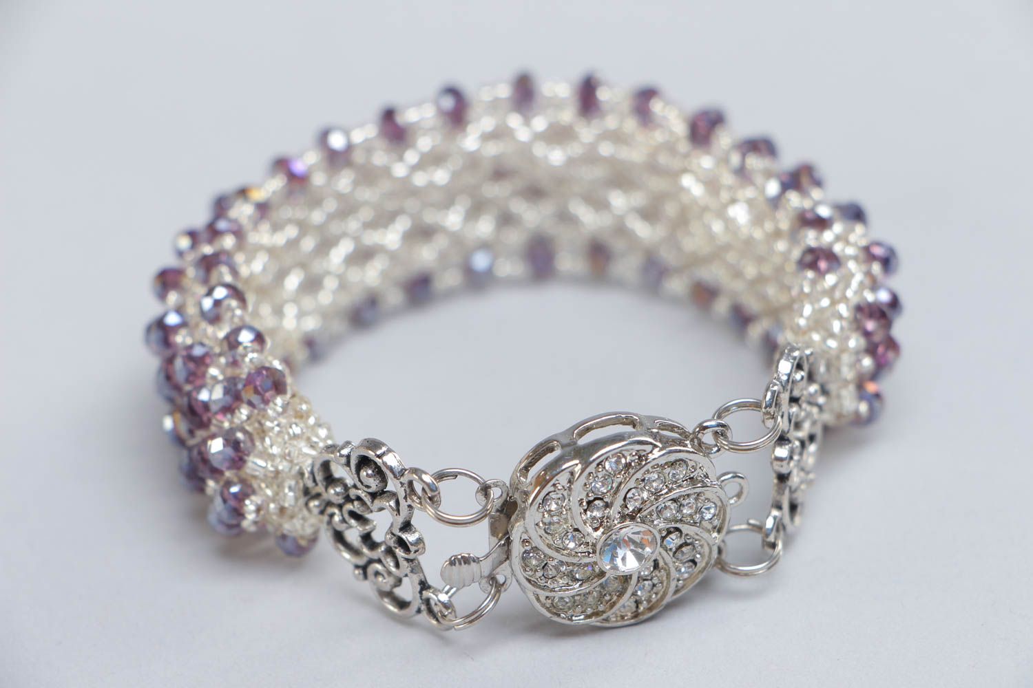 Tender handmade glamour beaded wrist bracelet with crystal glass for women photo 3