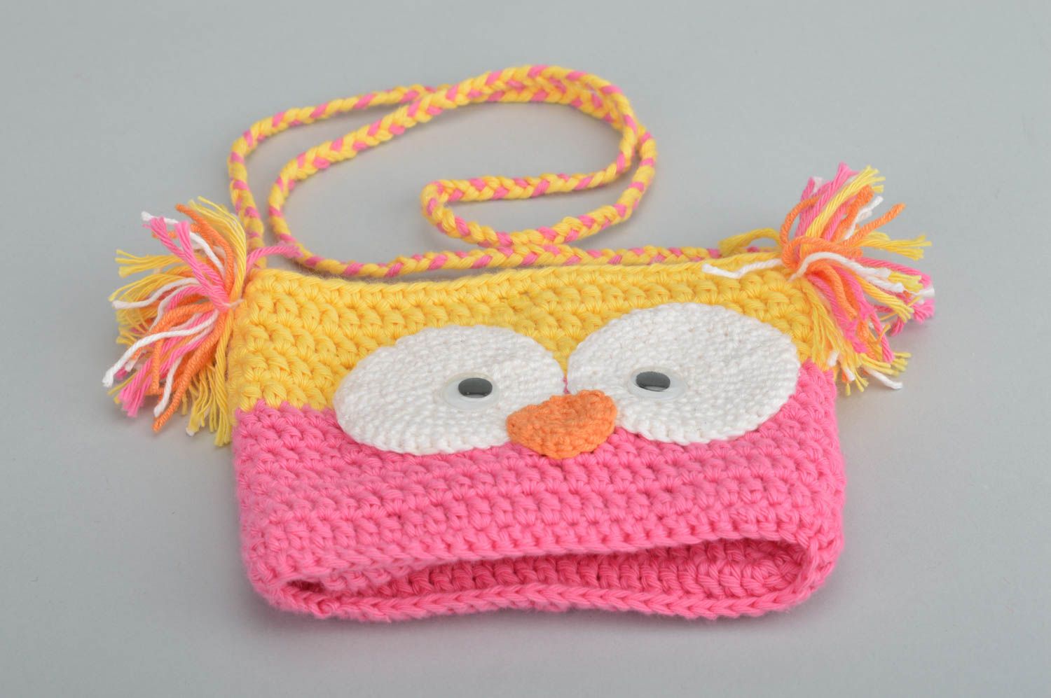 Handmade crocheted beautiful yellow and pink bag for kids in shape of owl photo 2