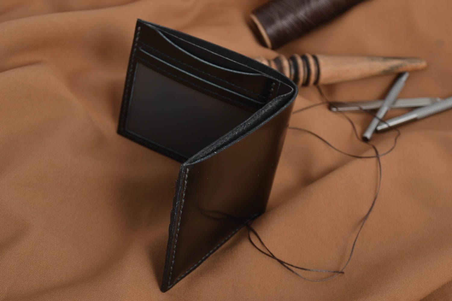 Herren Geldbörse handmade Leder Portemonnaie Accessoire für Männer schwarz foto 1