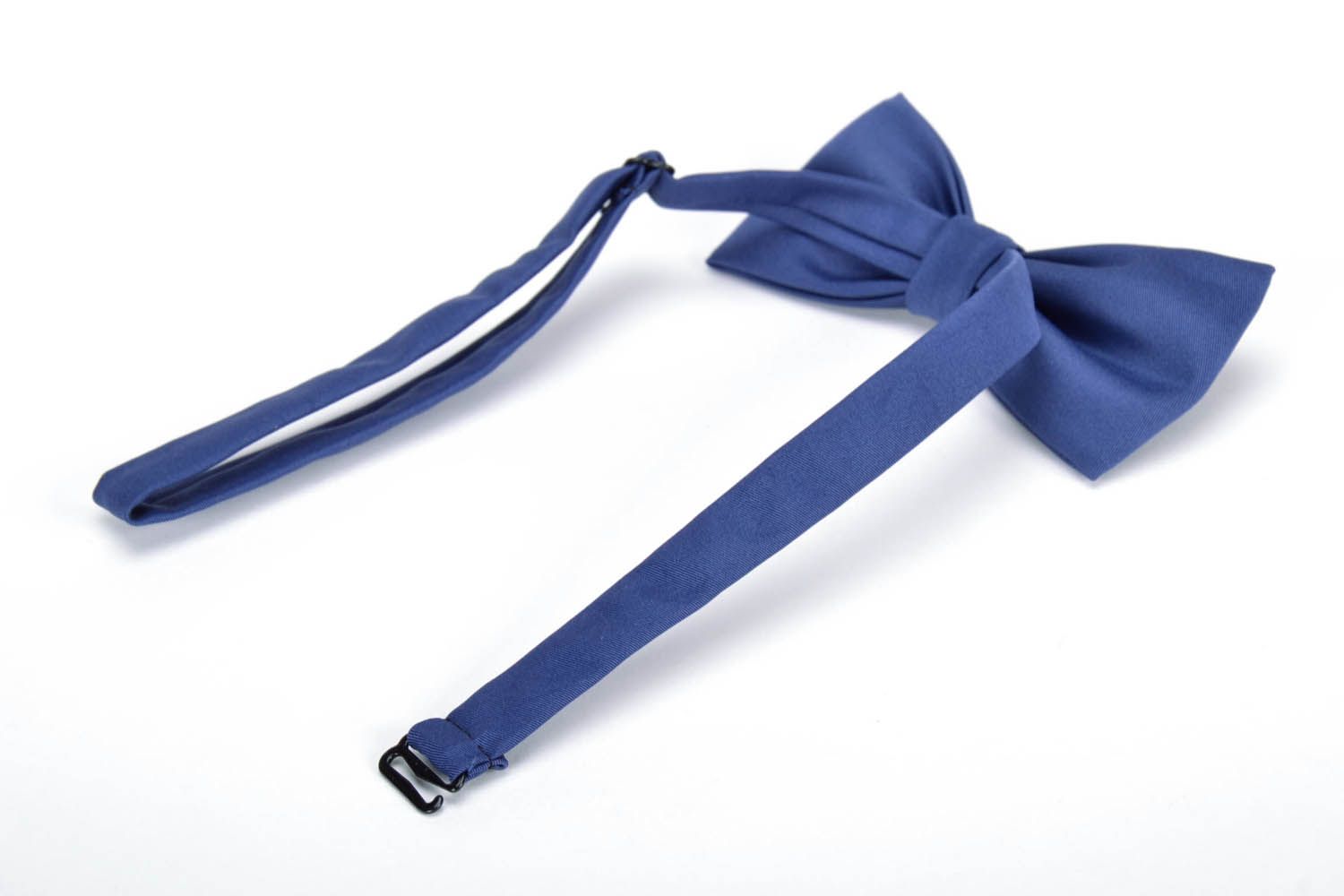 Festive blue bow tie photo 3