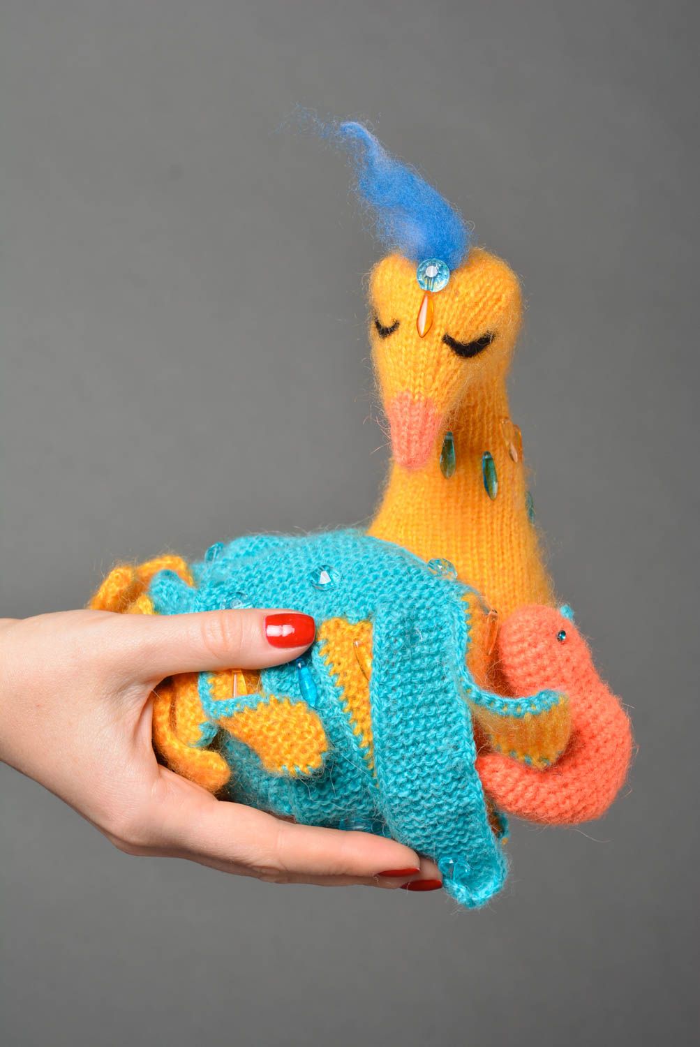 Handmade Strick Kuscheltier Spielzeug Vogel Geschenkidee für Kinder Feuervogel foto 3